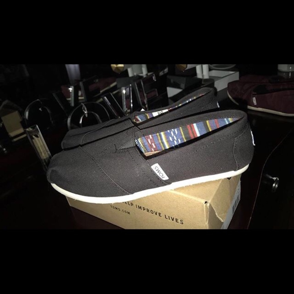 Toms (Black)